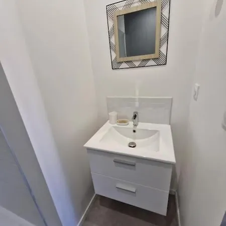 Appt Canada 4 Apartment